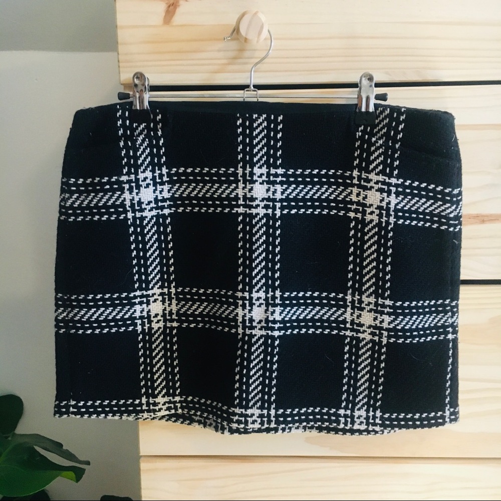 Gap plaid mini skirt